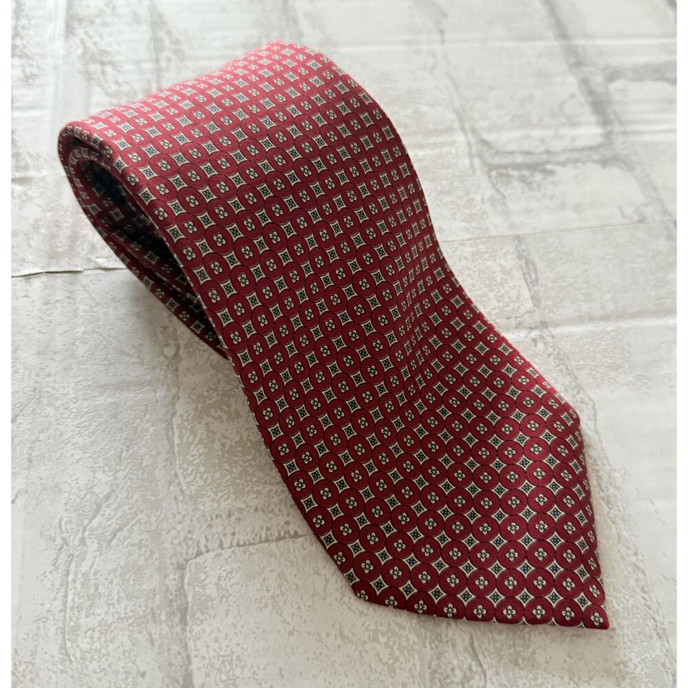 Vintage Pura Seta 100% Pure Silk Red Tie Made in Italy Timeless Luxury